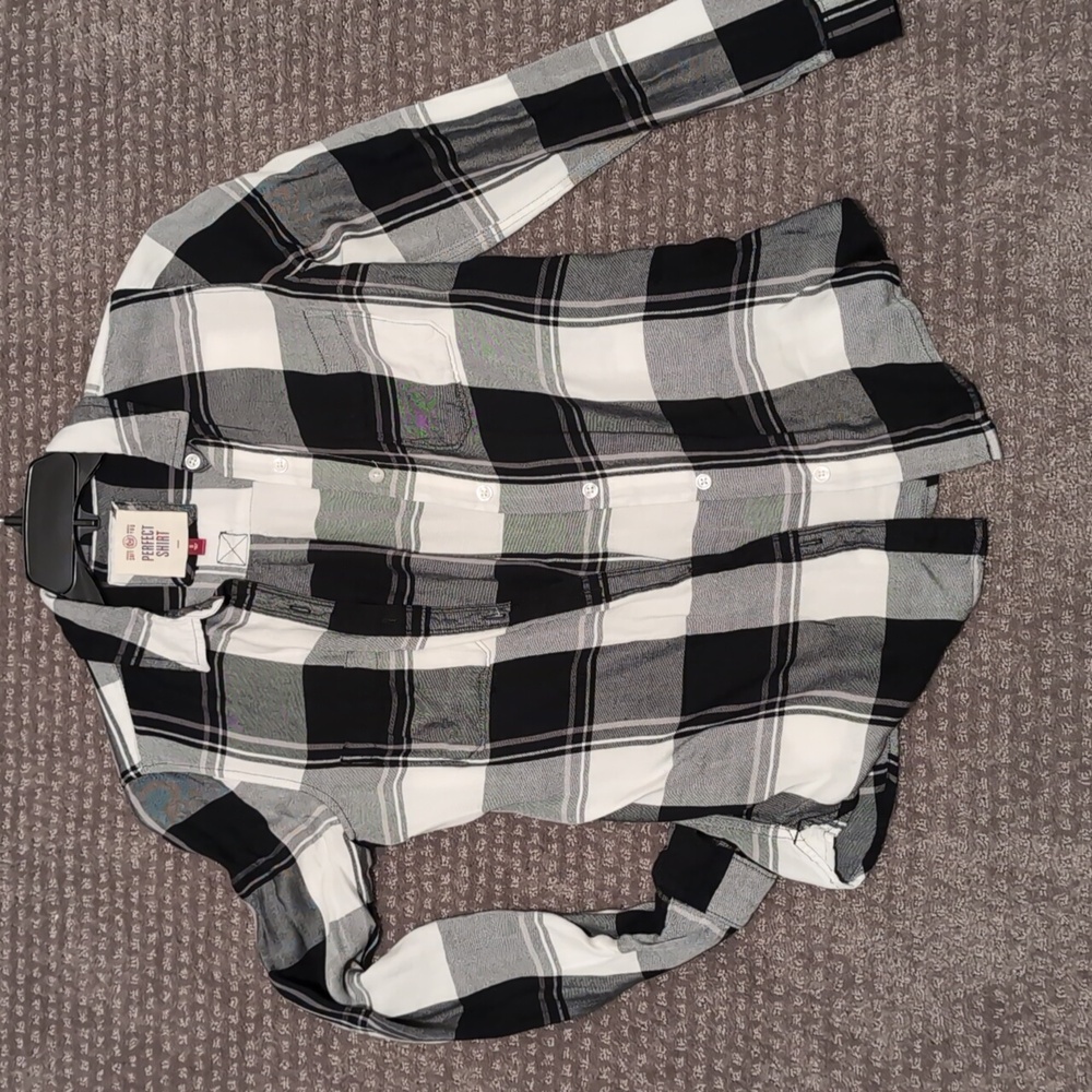 SO Perfectly Soft Flannel Shirt Size S